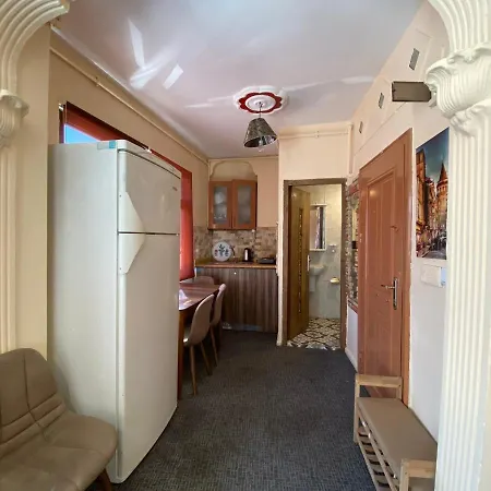 아파트 Captivating Duplex Flat With Classic Beyoglu Architecture 5-Min Walk To Istiklal Avenue *