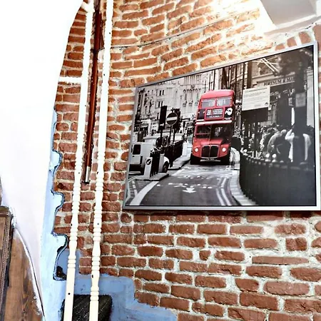 Apartment Captivating Duplex Flat With Classic Beyoglu Architecture 5-Min Walk To Istiklal Avenue *