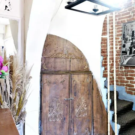 Captivating Duplex Flat With Classic Beyoglu Architecture 5-Min Walk To Istiklal Avenue * Istanbul